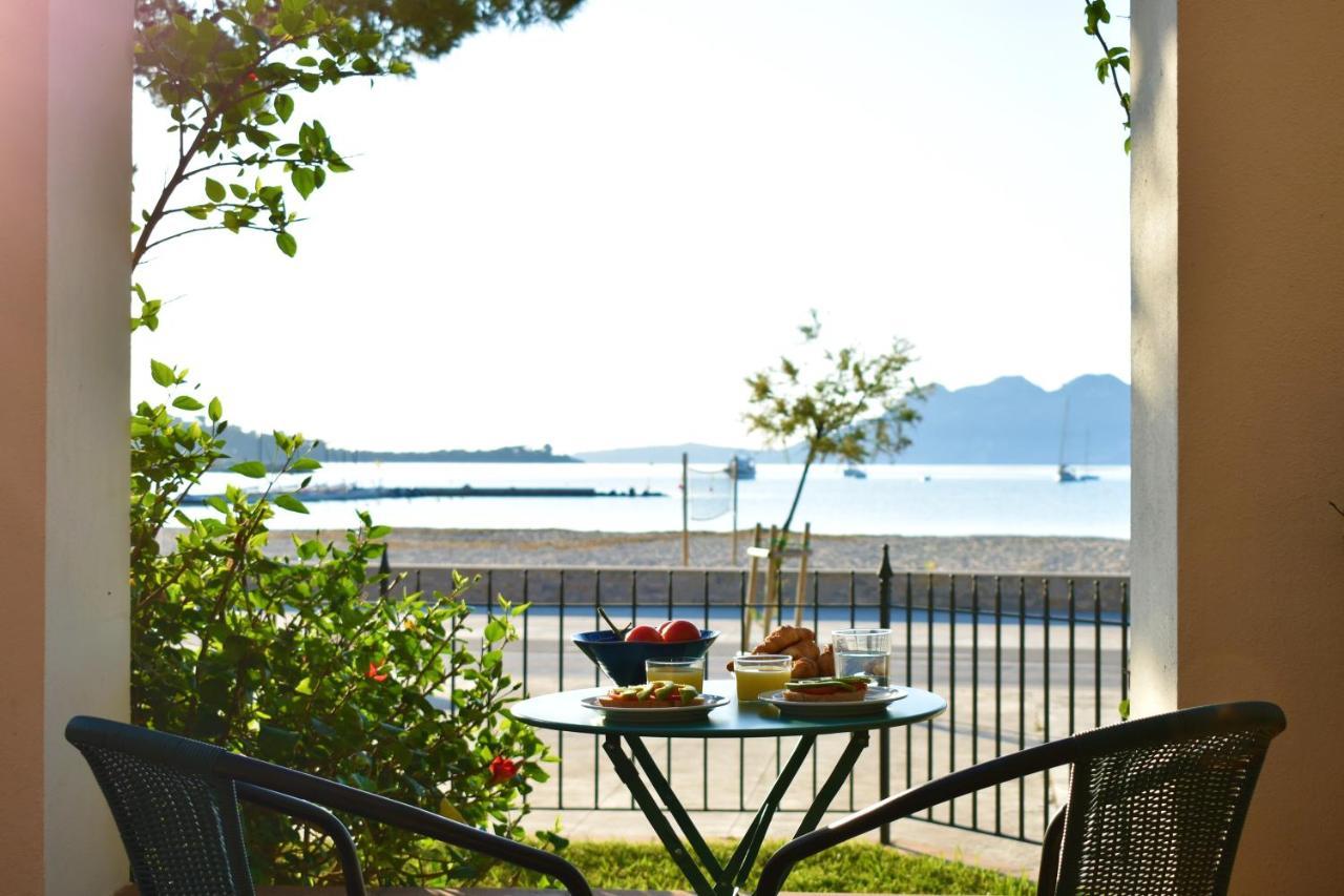 La Gola Apartment, First-Line Beachfront, Newly Refurbished Port de Pollenca Exterior photo